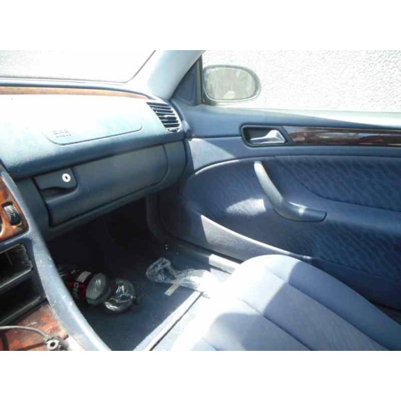 mercedes-benz clase clk (w208) coupe del año 1998