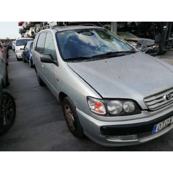 toyota picnic (m10) del año 1997