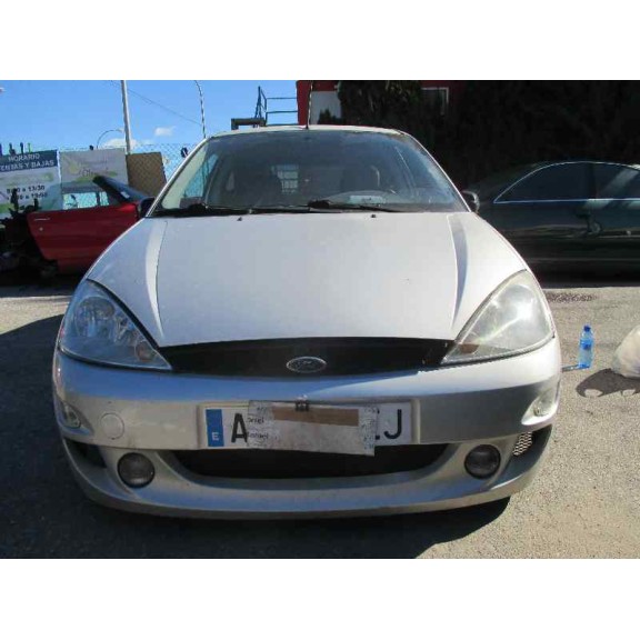 ford focus berlina (cak) del año 2000
