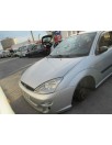 ford focus berlina (cak) del año 2000
