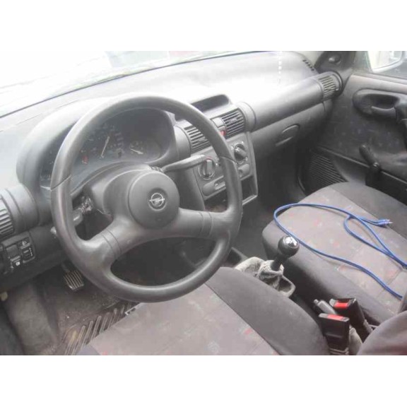 opel corsa b del año 1998