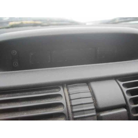 opel corsa b del año 1998