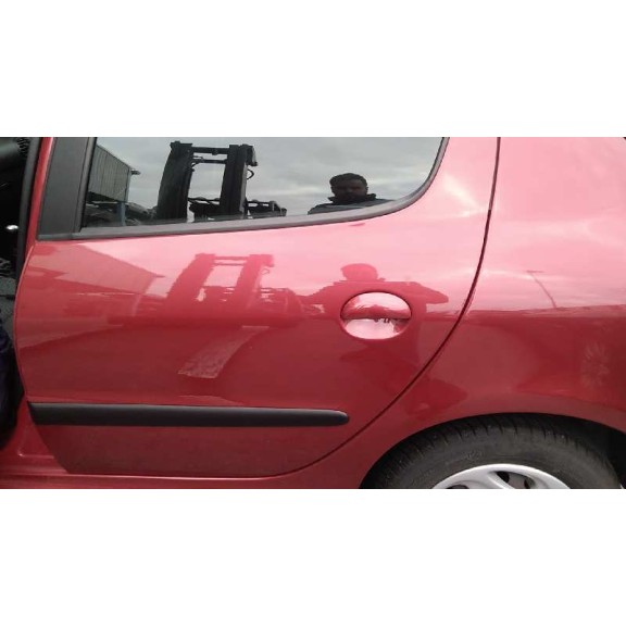 peugeot 206 berlina del año 2003