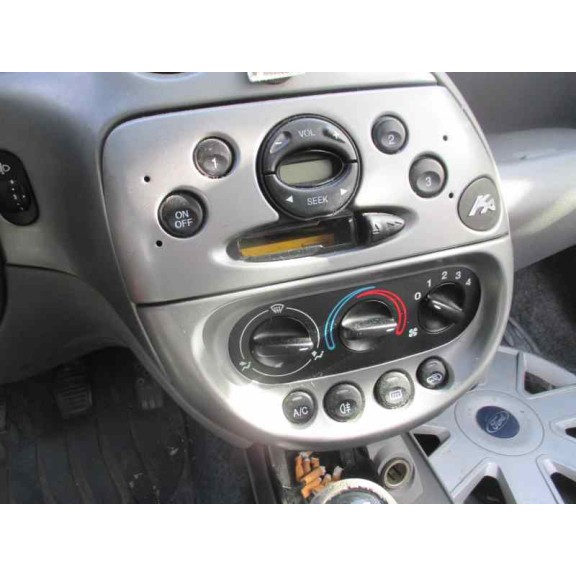 ford ka (ccq) del año 1999