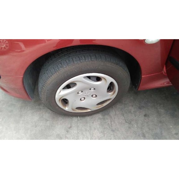 peugeot 206 berlina del año 2003