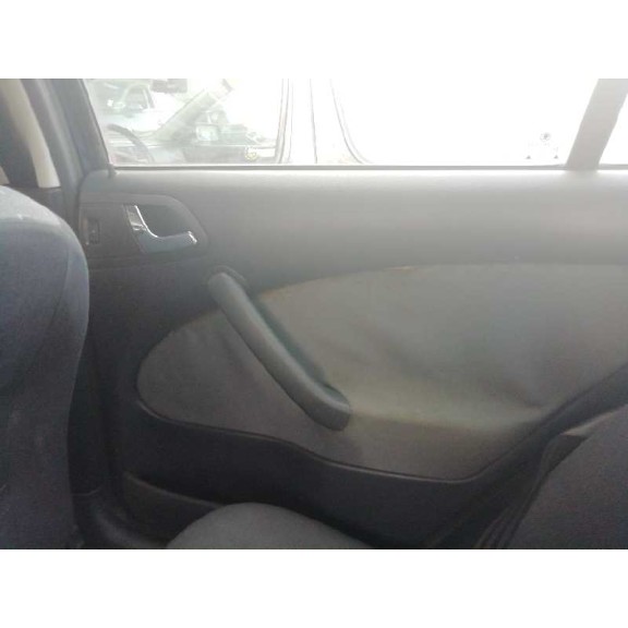 skoda octavia berlina (1u2) del año 2003