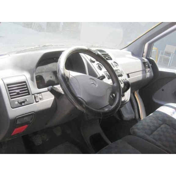 mercedes-benz vito (w638) combi del año 2001