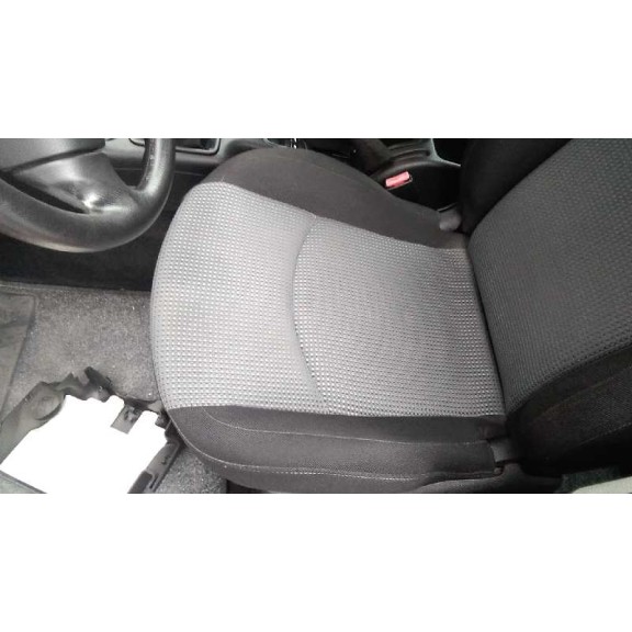 peugeot 206 berlina del año 2003