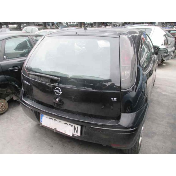 opel corsa c del año 2004