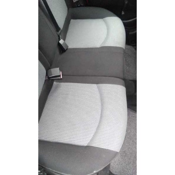 peugeot 206 berlina del año 2003