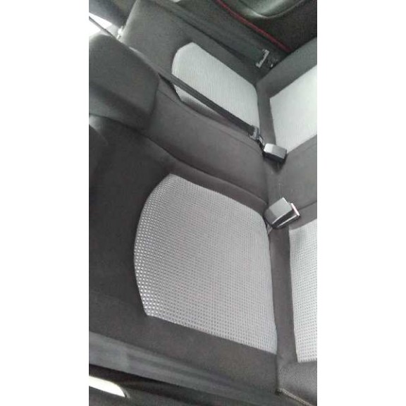 peugeot 206 berlina del año 2003