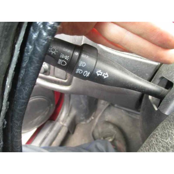 nissan primera berlina (p11) del año 1999