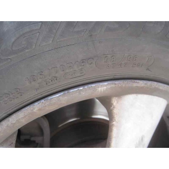 mercedes-benz vito (w638) combi del año 2001