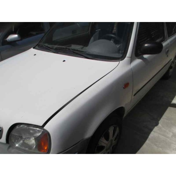 nissan micra (k11) del año 2001