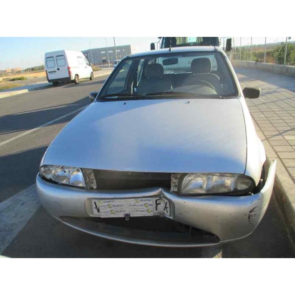 ford fiesta berlina del año 1997