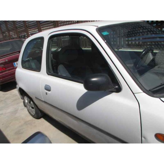 nissan micra (k11) del año 2001