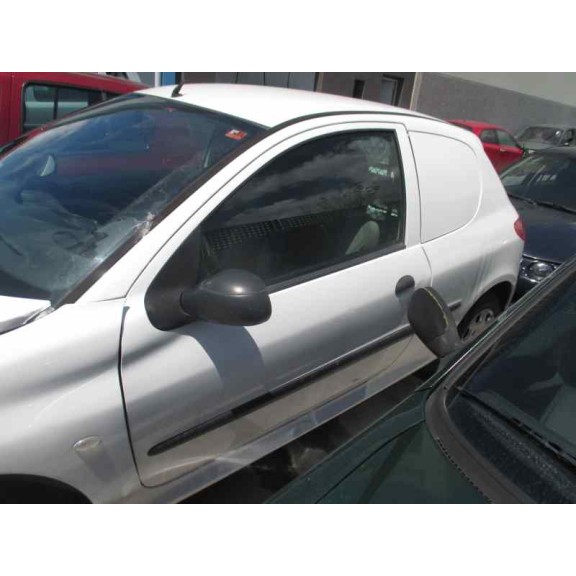 peugeot 206 berlina del año 2004