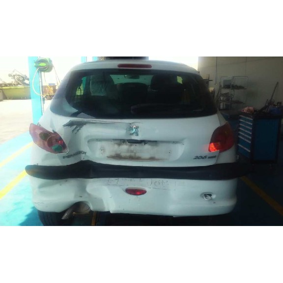 peugeot 206 berlina del año 2003