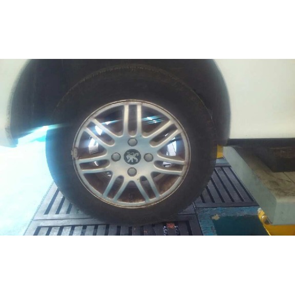 peugeot 206 berlina del año 2003