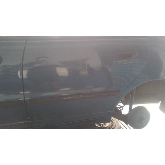 daewoo lanos del año 2000