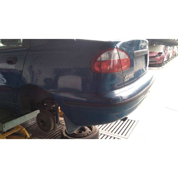 daewoo lanos del año 2000