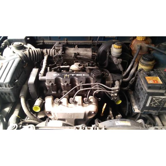 daewoo lanos del año 2000