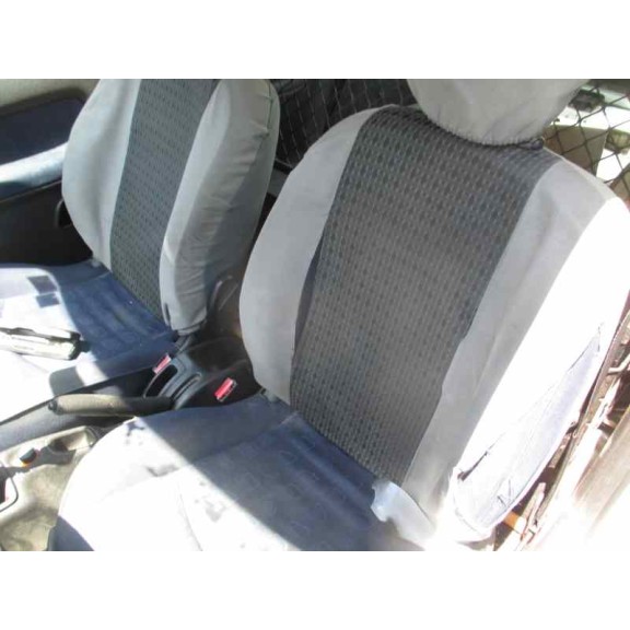 peugeot 206 berlina del año 2004