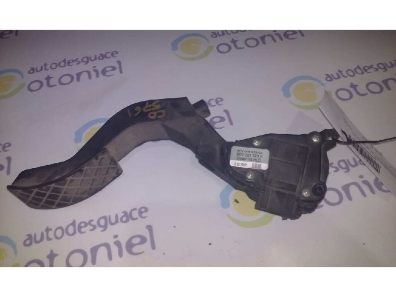 Recambio de potenciometro pedal para volkswagen passat berlina (3b3) executive referencia OEM IAM 8D1721523F  