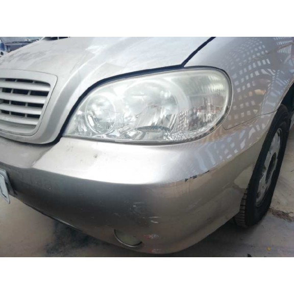 kia carnival ii del año 2002