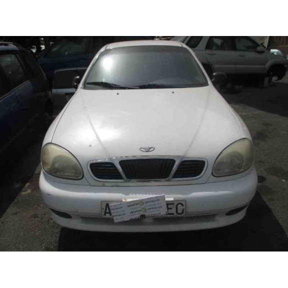 daewoo lanos del año 1999