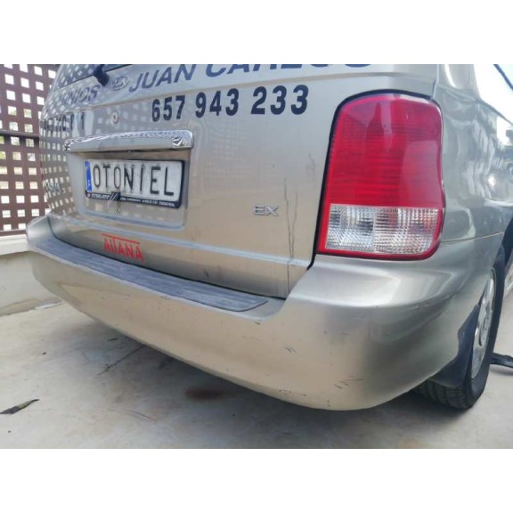 kia carnival ii del año 2002