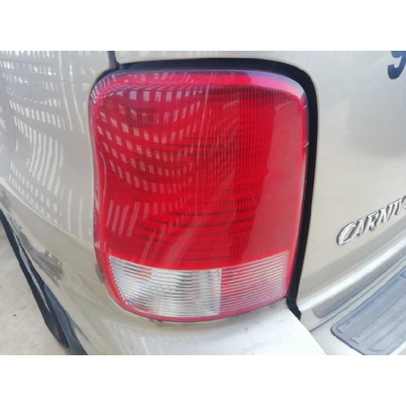 kia carnival ii del año 2002