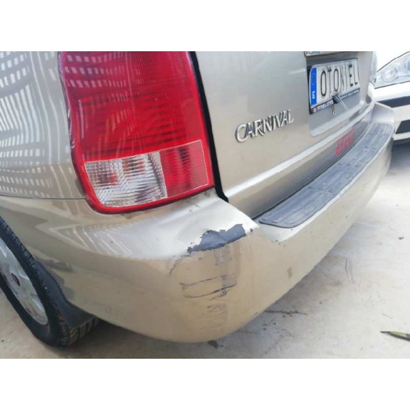 kia carnival ii del año 2002