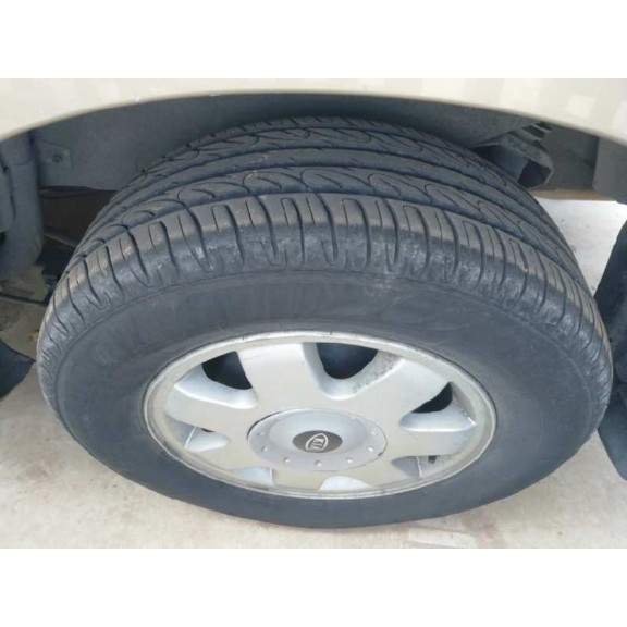 kia carnival ii del año 2002