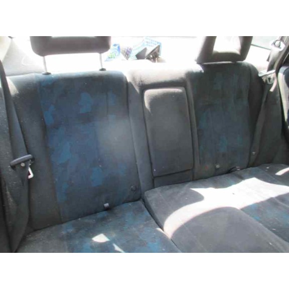 opel astra f berlina del año 1995