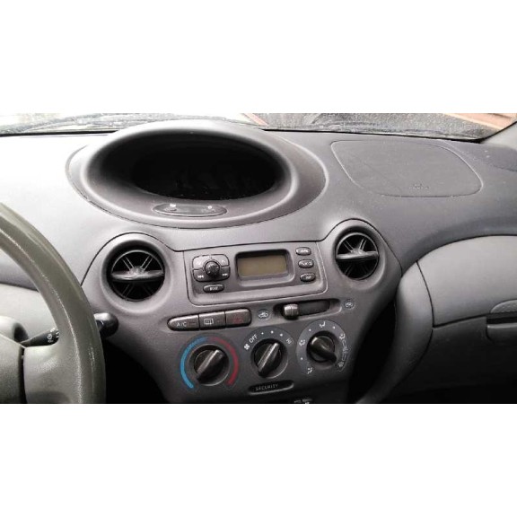 toyota yaris (ncp1/nlp1/scp1) del año 2002