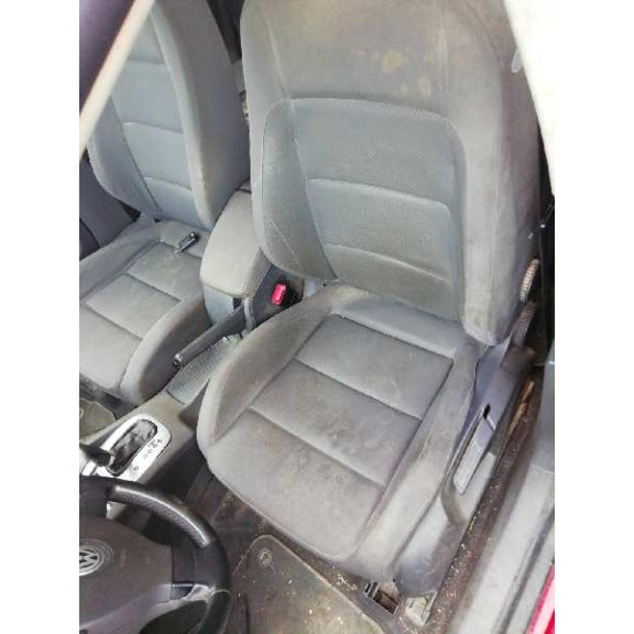 volkswagen golf v berlina (1k1) del año 2004