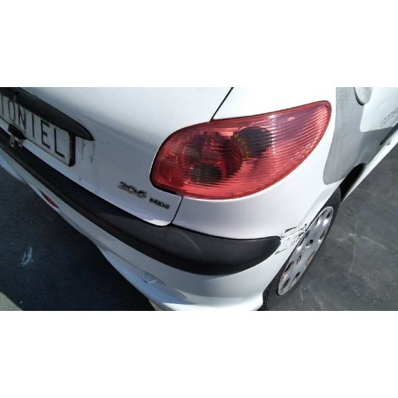 peugeot 206 berlina del año 2006