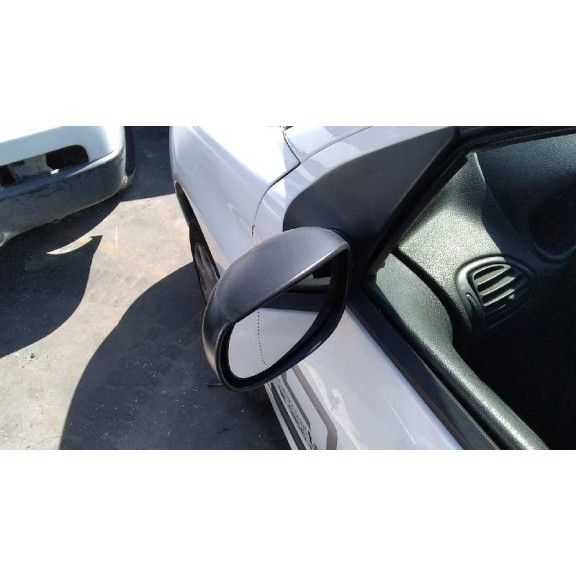 peugeot 206 berlina del año 2006