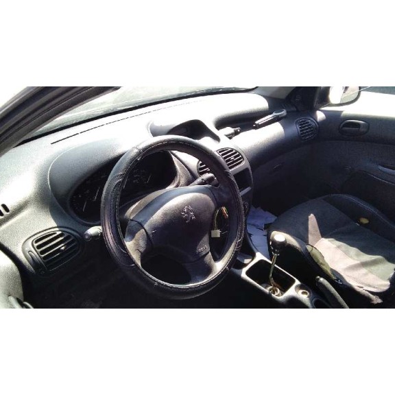 peugeot 206 berlina del año 2006