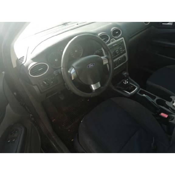 ford focus berlina (cap) del año 2006