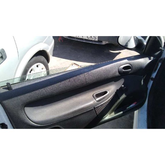 peugeot 206 berlina del año 2006