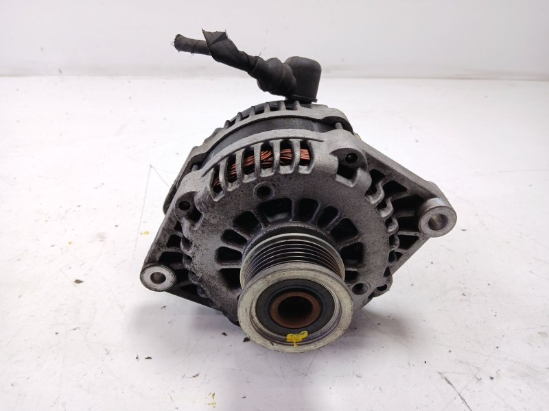 Recambio de alternador para chevrolet cruze 2.0 diesel cat referencia OEM IAM 13580078  