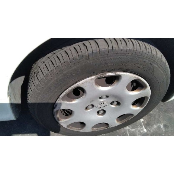 peugeot 206 berlina del año 2006