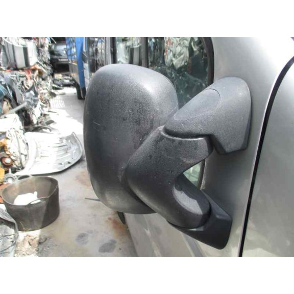 renault trafic combi (ab 4.01) del año 2004