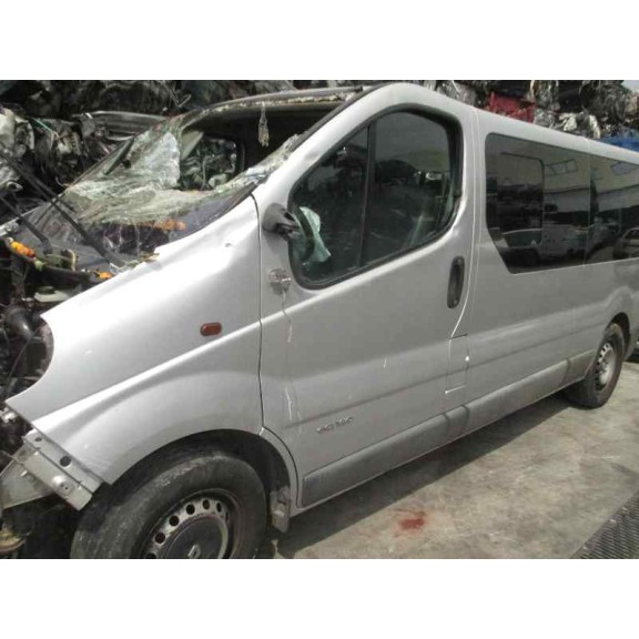 renault trafic combi (ab 4.01) del año 2004
