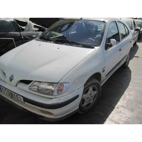 renault megane i berlina hatchback (ba0) del año 1998
