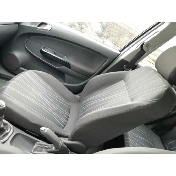 opel corsa d del año 2006