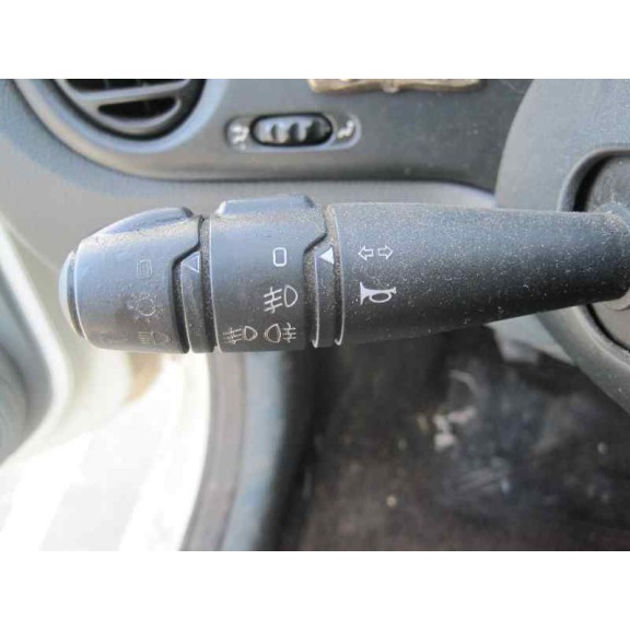 renault megane i berlina hatchback (ba0) del año 1998