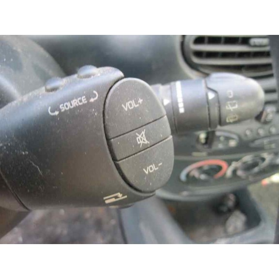 renault megane i berlina hatchback (ba0) del año 1998